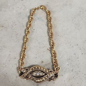 Vintage 90's AVON Gold tone Rhinestone Heirloom Design Bracelet
